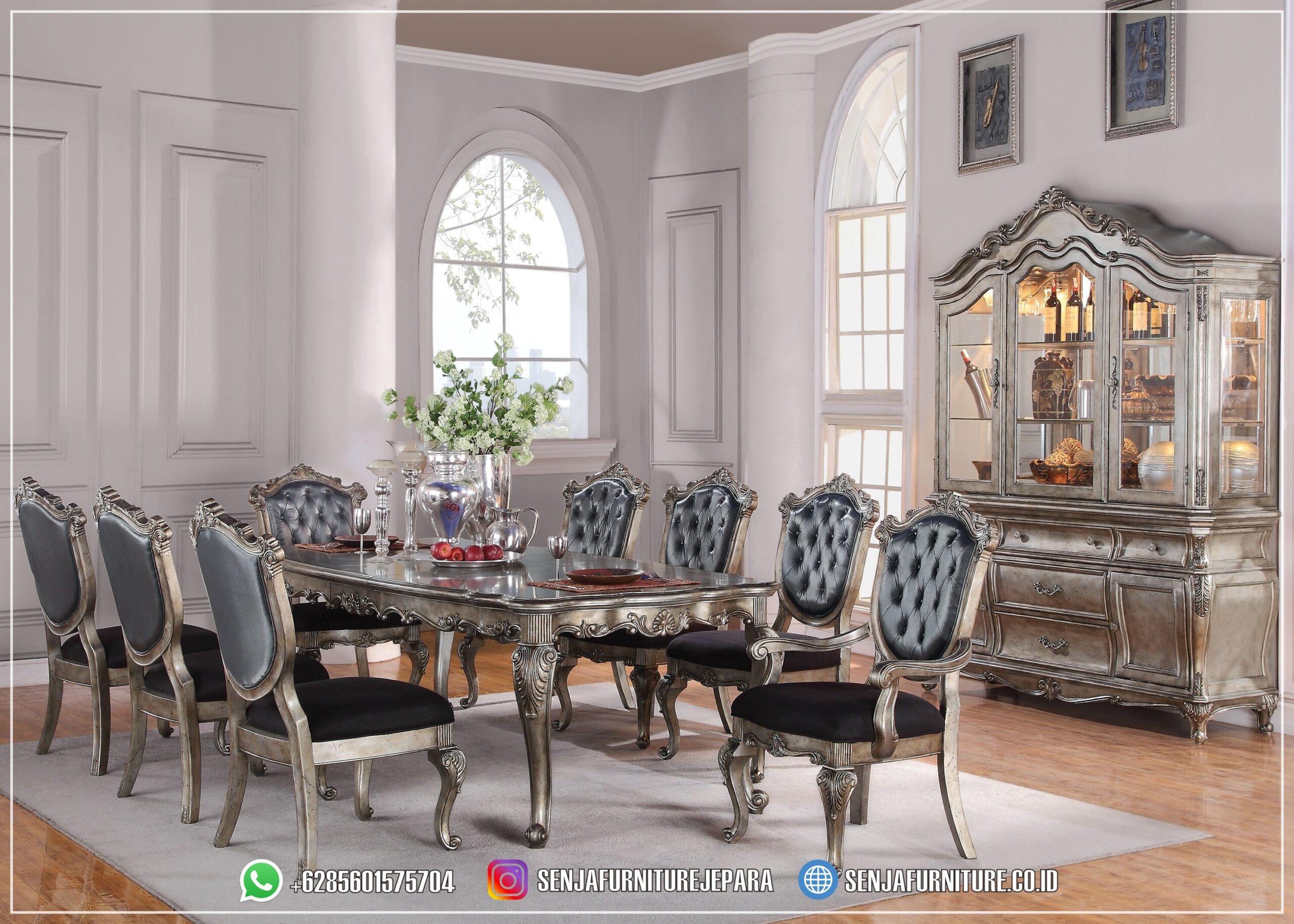 Ruang Meja Makan Klasik 8 Kursi Finish Silver Antik Mewah Meja Makan Klasik, Meja Makan Mewah, Kursi Makan Mewah, Meja Makan Klasik Eropa, Meja Makan Jepara, Meja Makan Kayu Jati, Meja Makan Mewah 10 Kursi, Meja Makan Mewah 12 Kursi, Meja Makan Mewah 4 Kursi, Meja Makan Mewah 6 Kursi, Meja Makan Mewah 8 Kursi, Meja Makan Minimalis, Ruang Makan Mewah