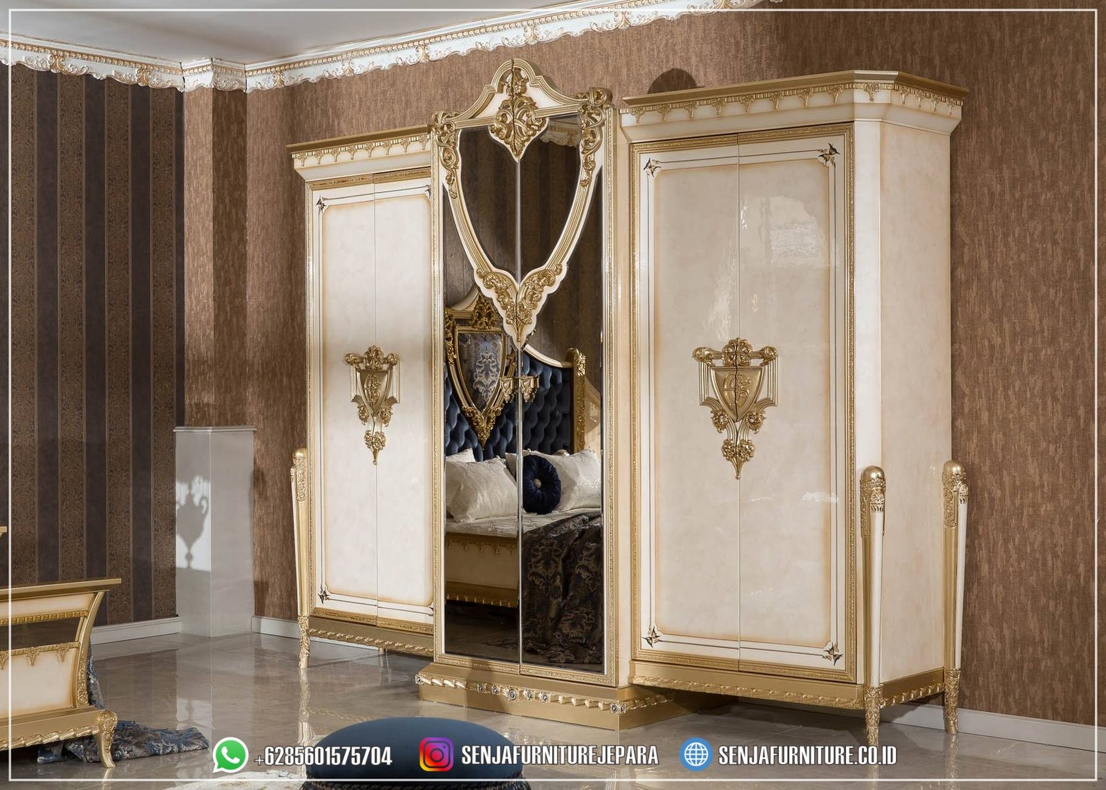 Classical Lemari Pakaian Mewah Custom Turkey Furniture Lemari Pakaian Mewah, Lemari Pakaian Klasik, Lemari Pakaian Jati, Lemari Pakaian Minimalis, Lemari Klasik Eropa, Lemari Pakaian Ukir Jepara, Lemari Pakaian 3 Pintu, Lemari Pakaian 4 Pintu, Lemari Pakaian 5 Pintu, Lemari Pakaian 6 Pintu, Classic Wardrobe, Lemari Baju Mewah, Classic Wardrobe