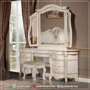 Meja Rias Mewah Elegan Kamar Utama Desain Klasik Eropa