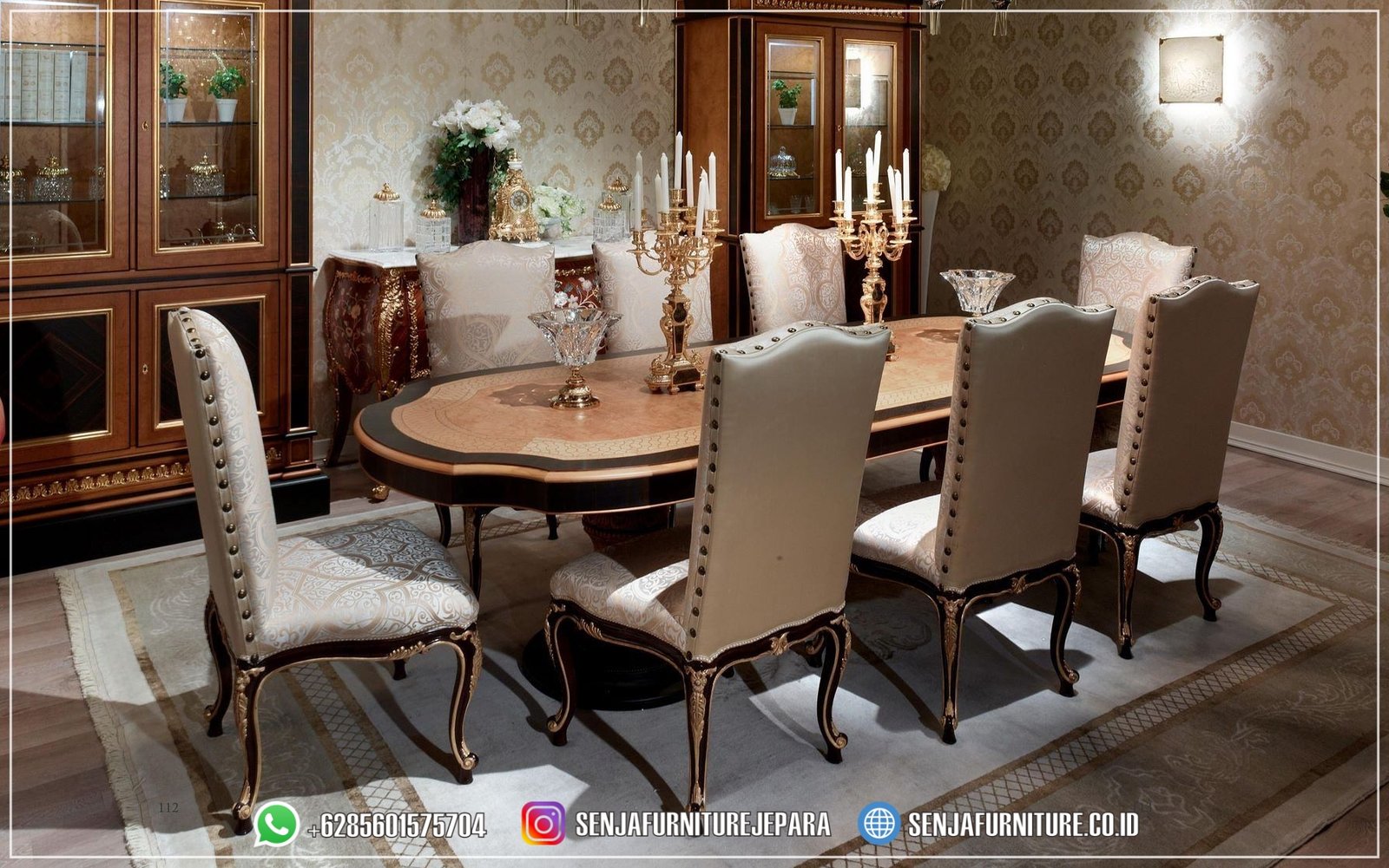Interior Meja Makan Klasik Itali Finish Veneer Mapaburl Meja Makan Klasik, Meja Makan Mewah, Meja Makan Jati, Meja Makan Elegan, Meja Makan Jepara, Meja Makan Premium, Meja Makan Mewah 10 Kursi, Meja Makan Mewah 12 Kursi, Meja Makan Mewah 4 Kursi, Meja Makan Mewah 6 Kursi, Meja Makan Mewah 8 Kursi, Meja Makan Minimalis, Ruang Makan Mewah